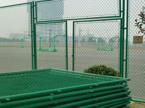 球场围栏