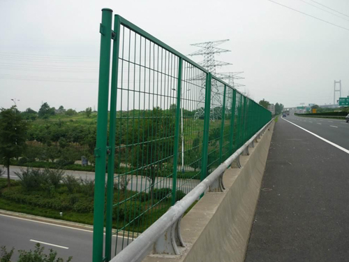 桥梁防抛网案例